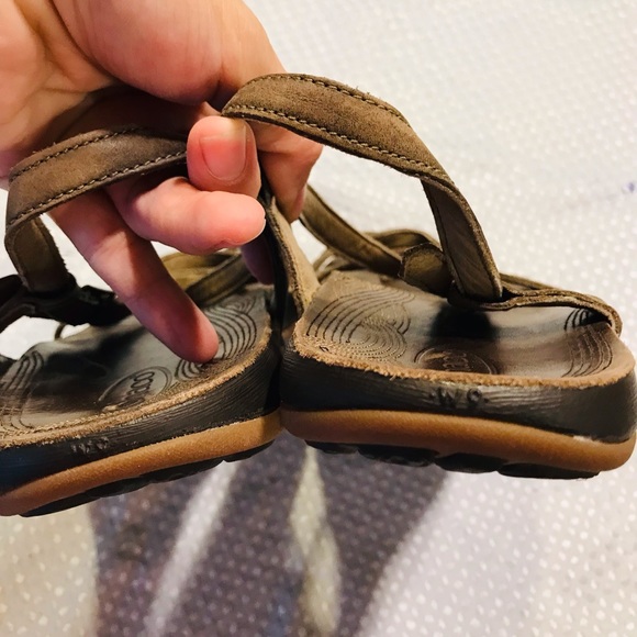 Chaco Leather sandals - Picture 6 of 7